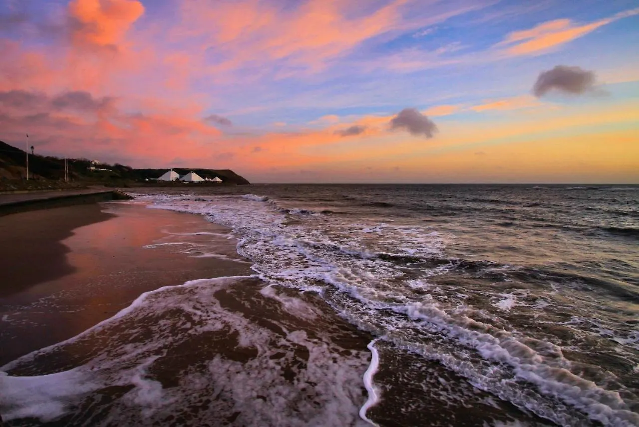 Seaview North Bay Holiday Home Apartment Scarborough